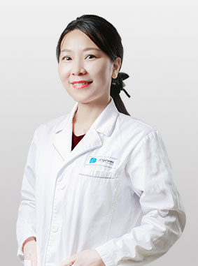 龙小玲